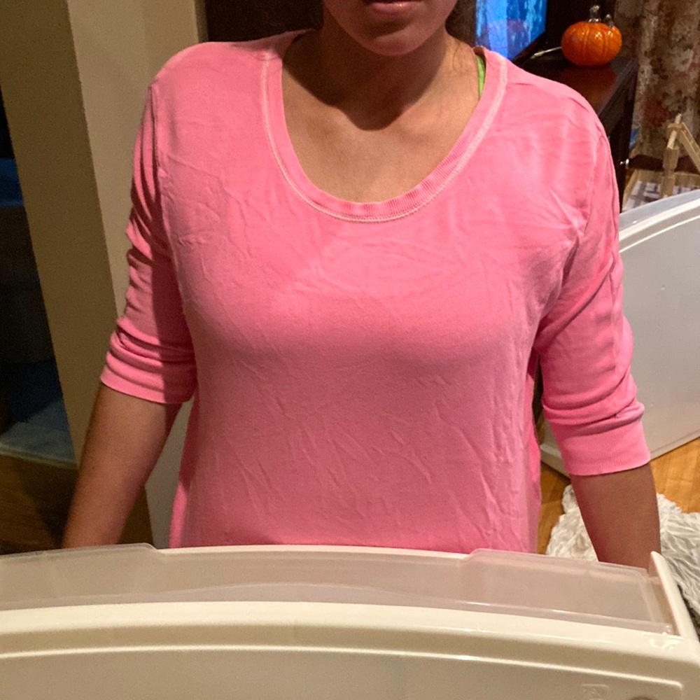 Aerie quarter length sleeve neon shirt